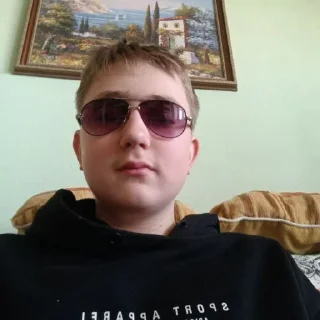 😎 emoji рома пупсик Telegram sticker 1 of 7