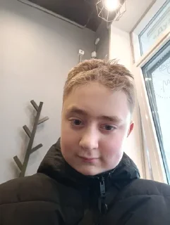 🤨 emoji рома пупсик Telegram sticker 2 of 7
