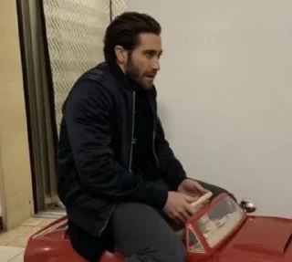 🚗 emoji Cinema Group Italy Telegram sticker 23 of 28