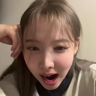 🥜 emoji nayeon @e7cse Telegram sticker 8 of 50
