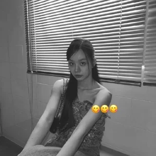 🌟 emoji LEE HYERI @qfkxx Telegram sticker 16 of 22