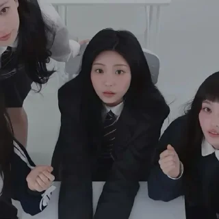 🤩 emoji wonhee @TgEmodziBot Telegram sticker 12 of 25
