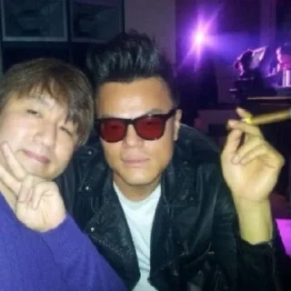 😎 emoji JYPeee oppa Telegram sticker 1 of 44