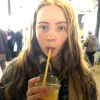 💗 emoji Sadie Sink Telegram sticker 14 of 40