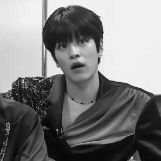Sticker from 𖥻 seungmin : ♣️ : @lumicore_present