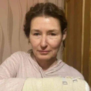 😄 emoji Тётя Зина Telegram sticker 16 of 34