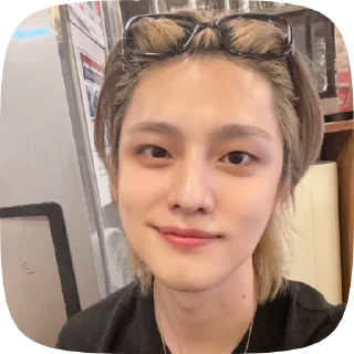 🥼 emoji [🥼] XEED Telegram sticker 10 of 15