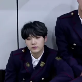 Sticker from @mniyoongi