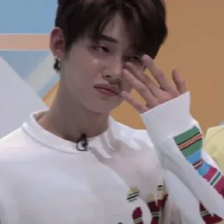 😭 emoji муня ворлд доминейшн Telegram sticker 19 of 84