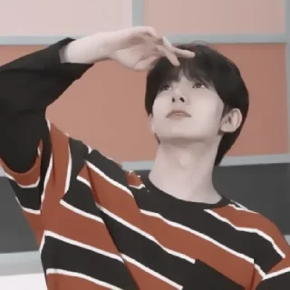 Sticker from #𝐦𝐨𝐨𝐝: heeseung ;: by @paradismaudit
