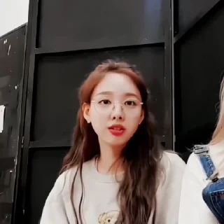 Sticker from @e7cse nayeon