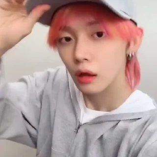 ❓ emoji @drmoaxt   -   yeonjun ៸ ❓ Telegram sticker 21 of 35