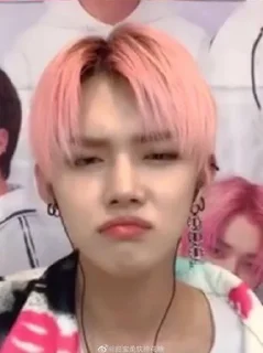 😟 emoji От @bin_soo 💗 Telegram sticker 24 of 120