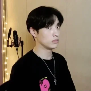 😳 emoji под пиван Telegram sticker 7 of 80