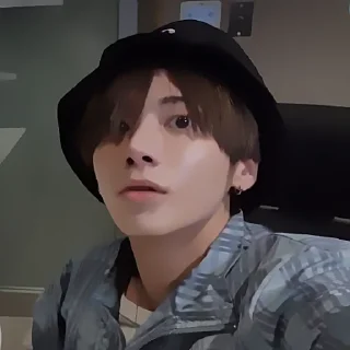 🍼 emoji taehyun @xrafxx Telegram sticker 3 of 70