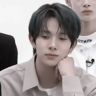🛁 emoji #𝐦𝐨𝐨𝐝: heeseung ;: by @paradismaudit Telegram sticker 18 of 40