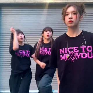 Sticker from nmixx % @frmicop