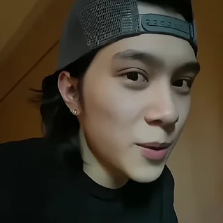 🕶️ emoji ✮Hendery  @misfitstk Telegram sticker 21 of 50