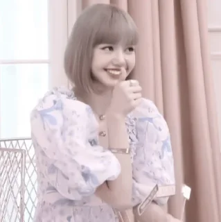 🥛 emoji #𝐈𝐧𝐓𝐡𝐞𝐒𝐡𝐨𝐰𝐓𝐨𝐝𝐚𝐲: lisa ;: by @paradismaudit Telegram sticker 8 of 40