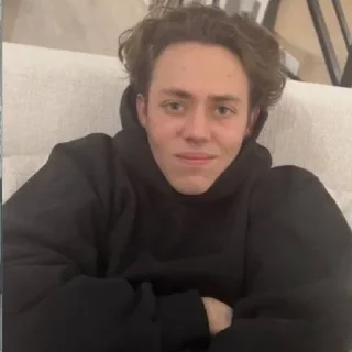 😶 emoji Карл Галлагер. Telegram sticker 16 of 55