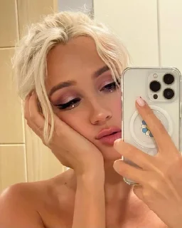 😴 emoji лав кока Telegram sticker 13 of 19