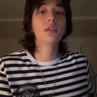Sticker from спиздел тварь?