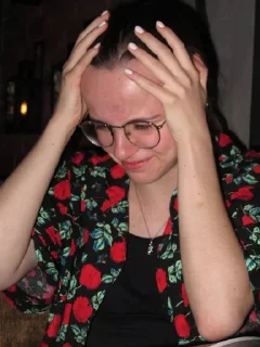😭 emoji Принцесса Златка Telegram sticker 5 of 59