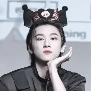 Sticker from [👟]  ;; changkyun ;; @smstickerr