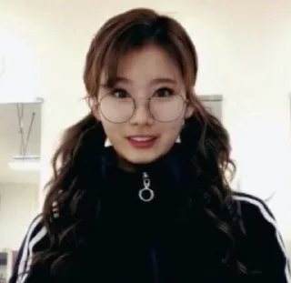 🌟 emoji Sana memes by @Daririf Telegram sticker 11 of 19