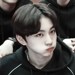 📻 emoji #jungwon meme «📻 by @lumicore_present Telegram sticker 22 of 45