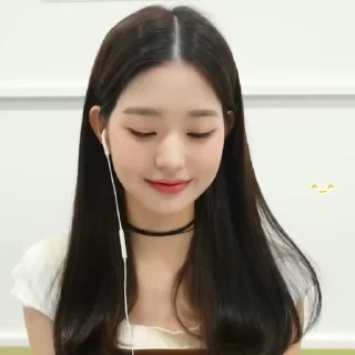 💋 emoji wonyoung fr @chuvhlp Telegram sticker 9 of 30