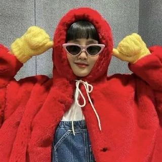 Sticker from (G)I-dle Minnie