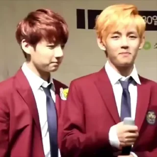 Sticker from vkook @yeonjununnie