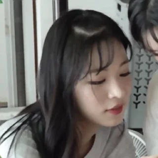 Sticker from (🥢)) chaeyoung ꒱ @m3ow33