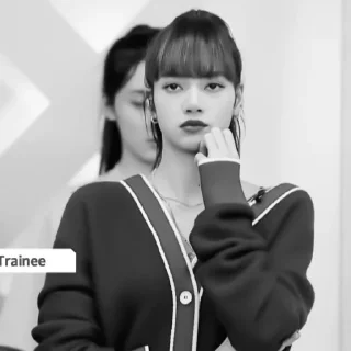 🥗 emoji #𝐈𝐧𝐓𝐡𝐞𝐒𝐡𝐨𝐰𝐓𝐨𝐝𝐚𝐲: lisa ;: by @paradismaudit Telegram sticker 18 of 40