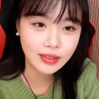 🫒 emoji SOOJIN — @amourstick Telegram sticker 14 of 50