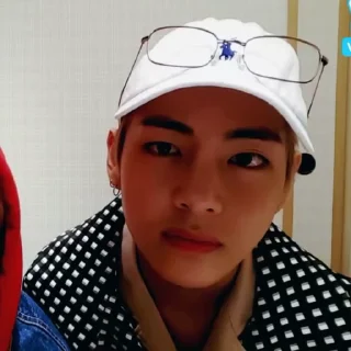 🥖 emoji taehyung : @heslu @jeonlie Telegram sticker 17 of 30