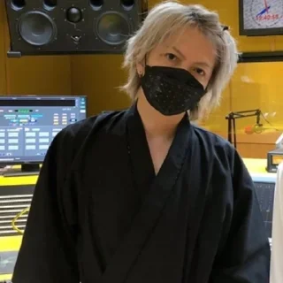 🫡 emoji бабушка хайд Telegram sticker 23 of 70