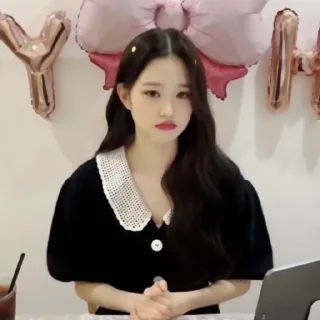 🥖 emoji — wonyoung @ss1fxx Telegram sticker 24 of 45