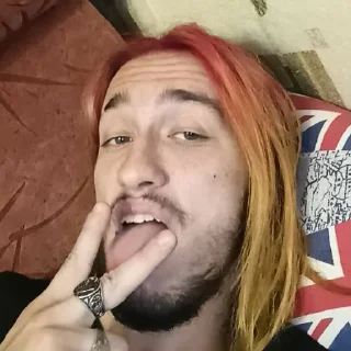 😘 emoji Дядя Бодя икона Telegram sticker 9 of 34