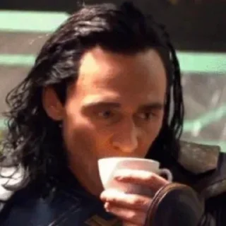 Sticker from Tom Hiddleston (by @nichieq)