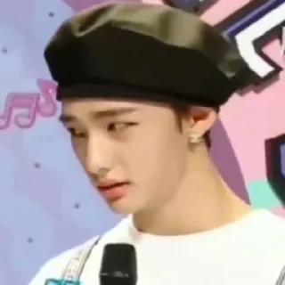 🌃 emoji hyunjin by @stikersbsbs Telegram sticker 6 of 54
