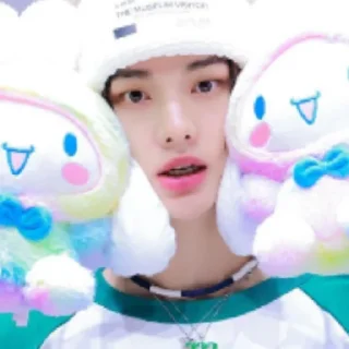 🌃 emoji hyunjin by @stikersbsbs Telegram sticker 8 of 54