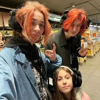 ✌️ emoji Бум..бэм.. дестроер Telegram sticker 18 of 43