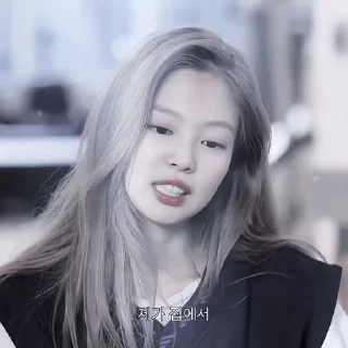 Sticker from Jennie: @wrymiixx