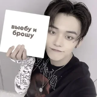 Sticker from @mommyhee 𝘮𝘰𝘰𝘥 𝘱𝘢𝘤𝘬.