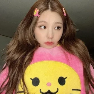 Sticker from 🌈Stickers with yeji🌈