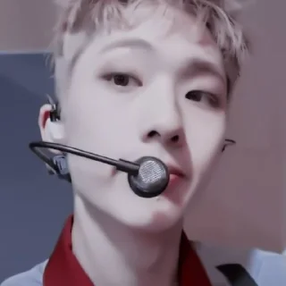 🍉 emoji #𝐦𝐨𝐨𝐝: jiung ;: by @paradismaudit Telegram sticker 12 of 40