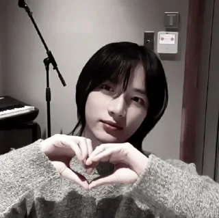 💋 emoji ₊°⿻ 💋• ° 𝖻𝖾𝗈𝗆𝗀𝗒𝗎 𝖻𝗒 @help_jennsoo Telegram sticker 16 of 60