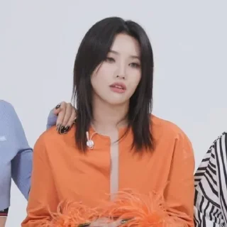 😒 emoji Соён-ии Telegram sticker 22 of 41